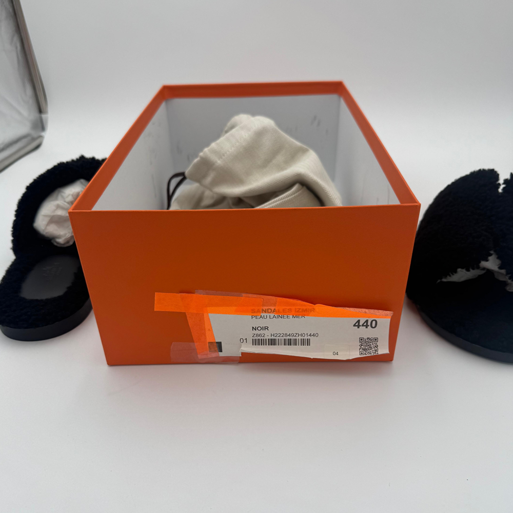 Hermes Men’s Shoes Flat Izmir Sandal Shearling Black 44