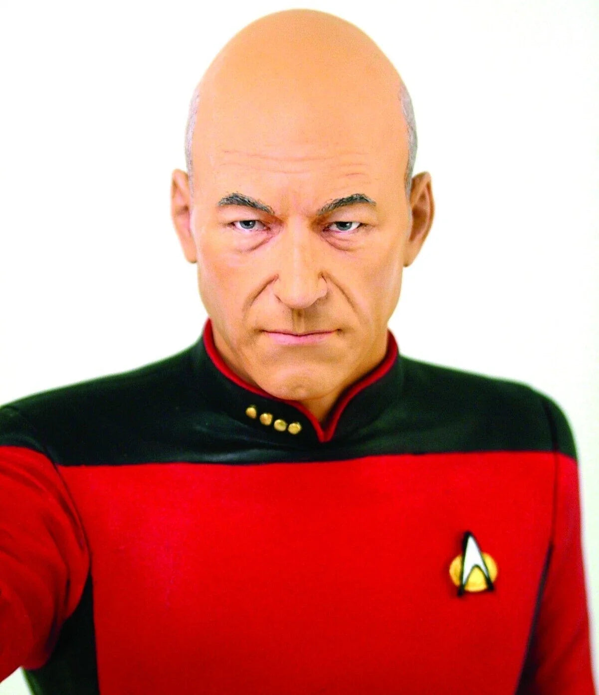OPEN BOX - Masterpiece Collection: Titan Merchandise Star Trek: Captain Jean-Luc Picard Mini-Bust - view 2