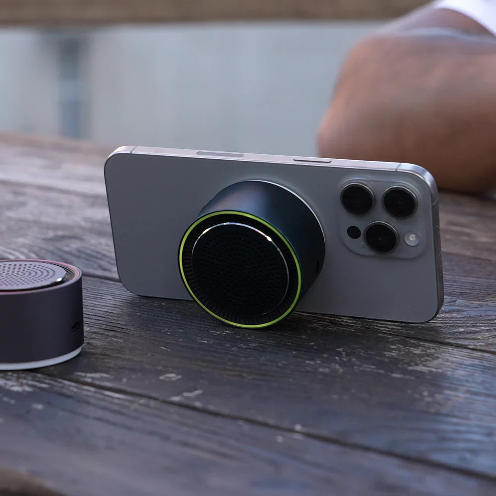 MAGBEAT Dual Pair Speaker & MagSafe Wireless Charger - view 4